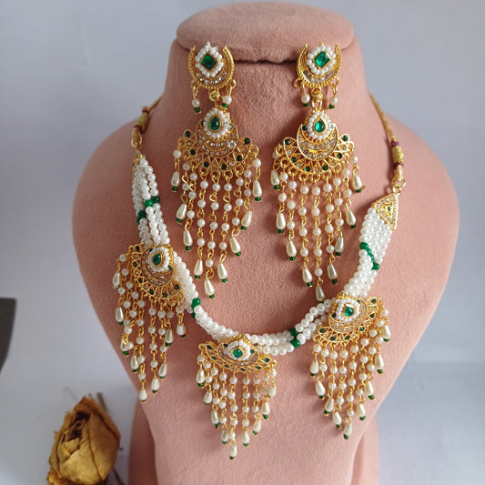 Kundan Gold Jewellery Set