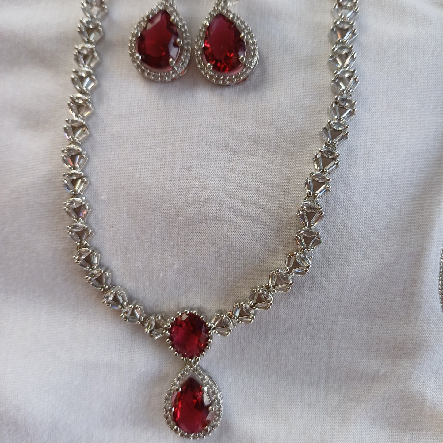 Red Drop AD Necklace Set