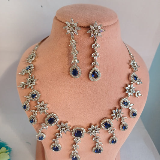 Saphire Necklace Set