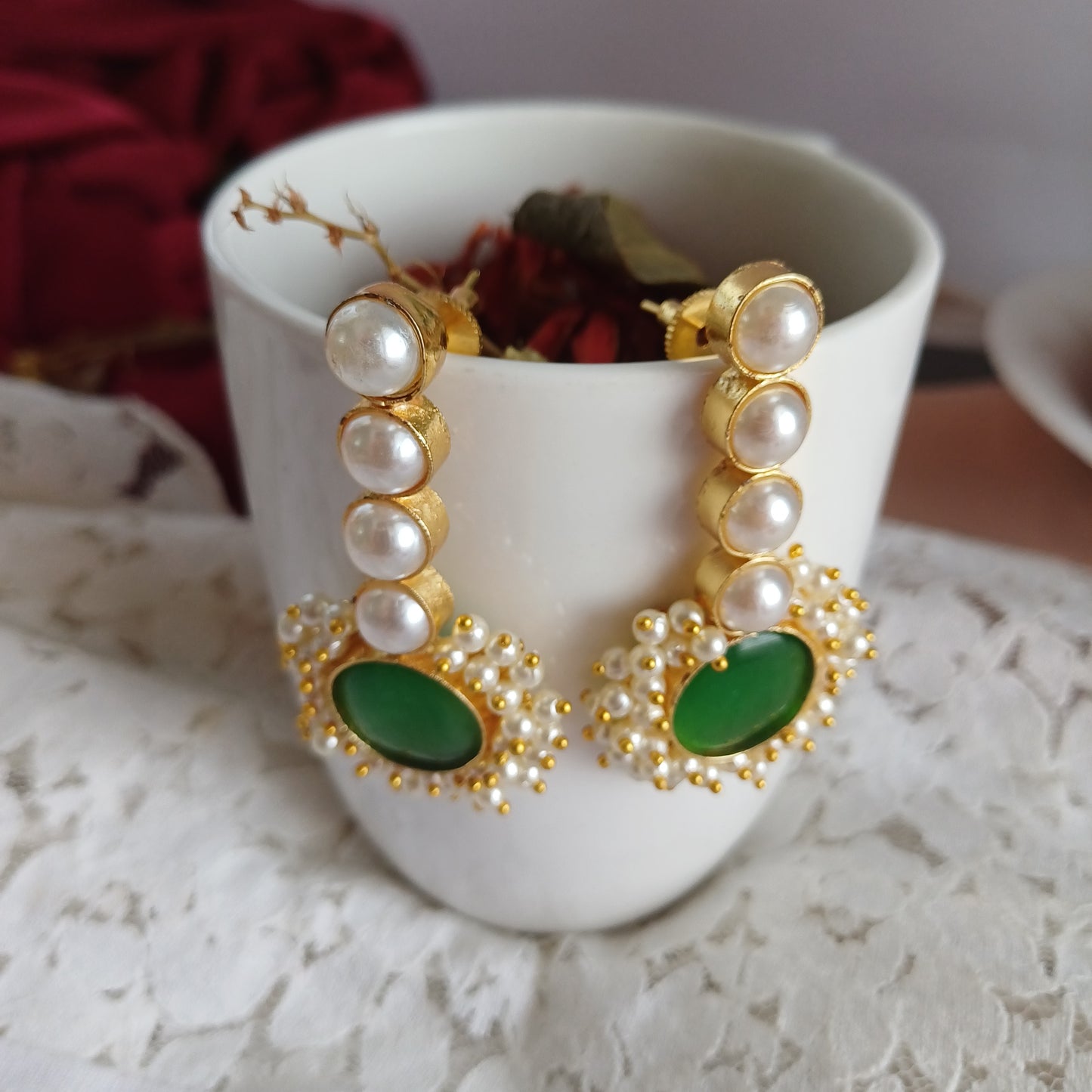 Pearls Green Earrings